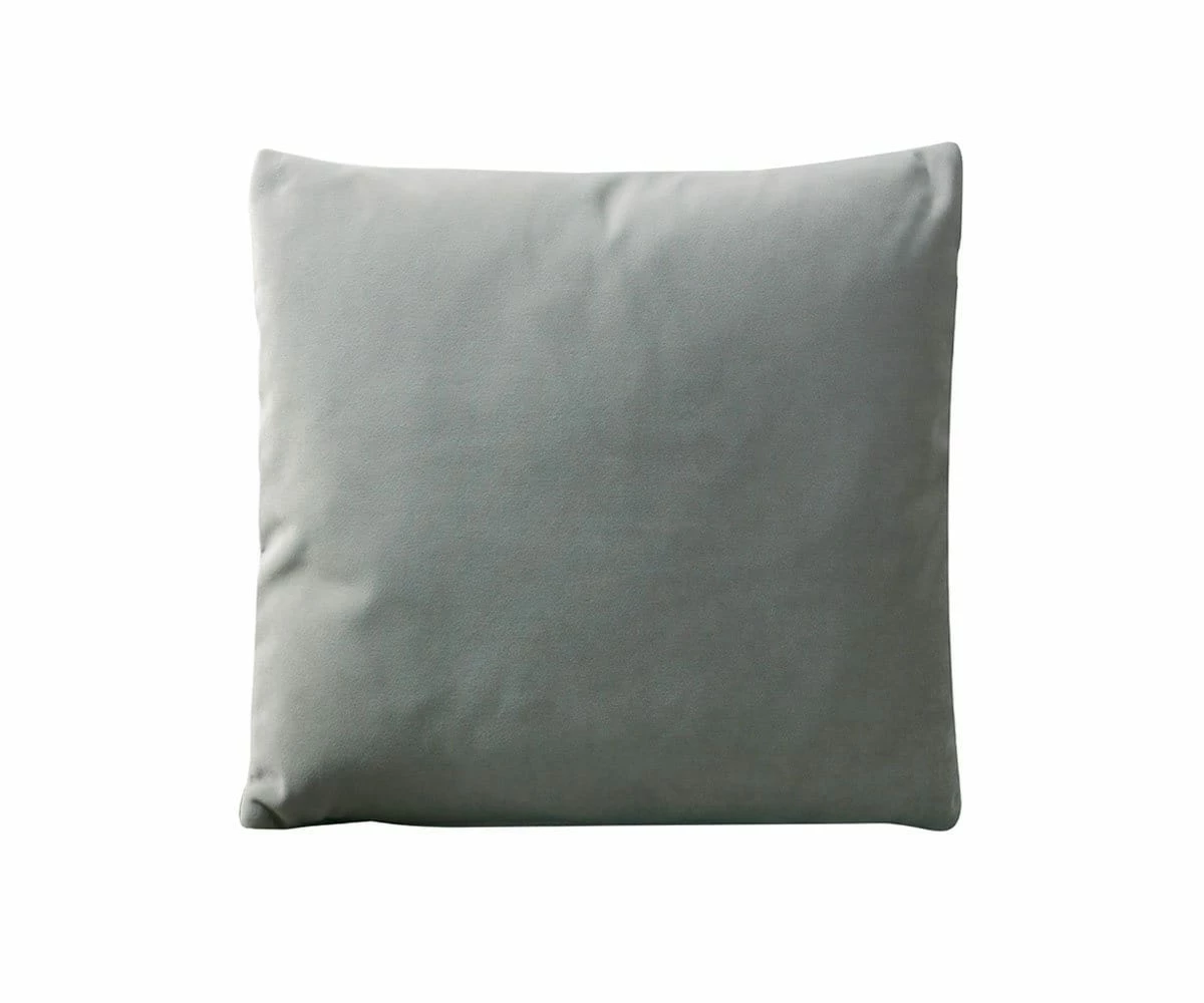 B12 Joei Velvet Pillow 8 B12 Joei Velvet Pillow - Image 8