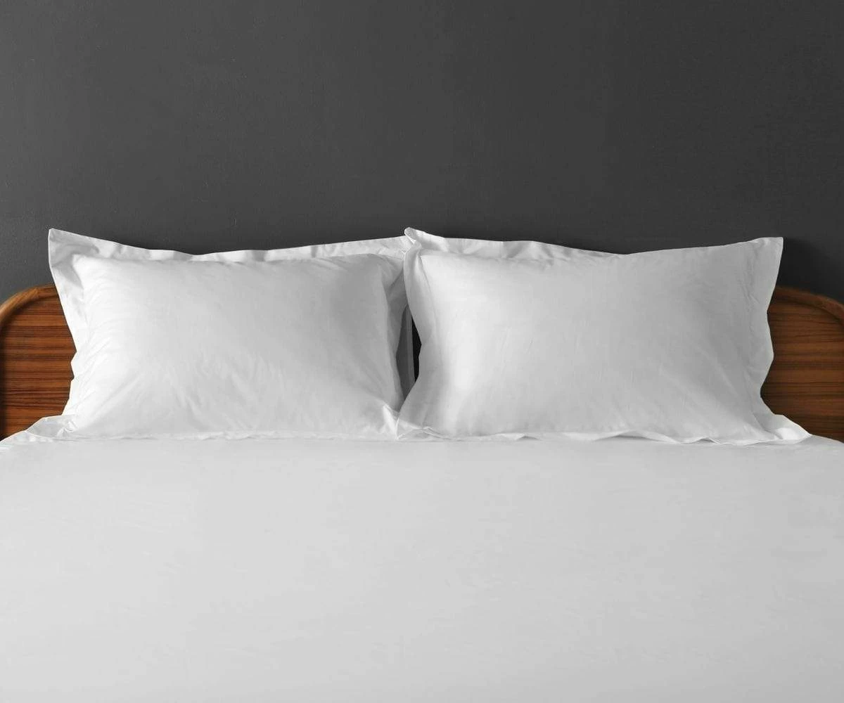 B36 Dromme Duvet + Shams Set - White 1 B36 Dromme Duvet + Shams Set - White