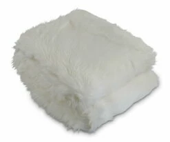 B36 Rorik Faux Fur Throw - White