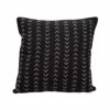 B36 Gamta Herringbone Stitch Pillow Cover