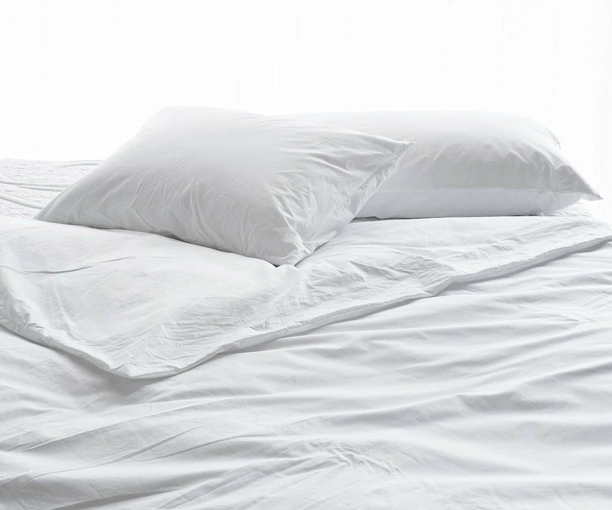 D42 Down Duvet Insert 2 D42 Down Duvet Insert - Image 2