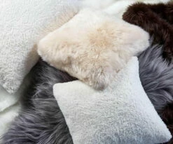 A17 Sheepskin Throw - Grey 9 A17 Sheepskin Throw - Grey -Home Decor Sales FUR DANIA 597475ce f600 4b12 a183 7cc1af447d8e