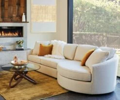 B12 Joei Velvet Pillow 31 B12 Joei Velvet Pillow -Home Decor Sales M21 Fabiana 11 WEB 7a897cae 7e77 4ddd aa0a 86ae7a8e37bb